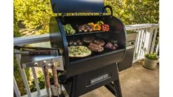 Traeger - Ironwood D2 650 Pellet BBQ - Free Cover And Front Folding Shelf -Barbecue Store Irnwd20650 food close 1000x563 1