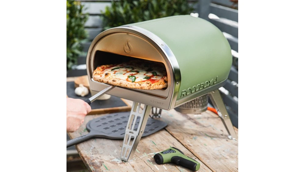 Gozney Roccbox Portable Gas Pizza Oven - Olive 4 Gozney Roccbox Portable Gas Pizza Oven - Olive - Image 2