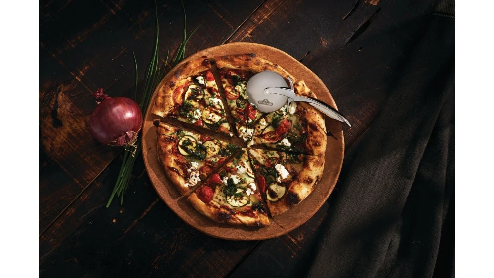 Napoleon Pro Pizza Cutting Wheel - 55217 4 Napoleon Pro Pizza Cutting Wheel - 55217 - Image 2